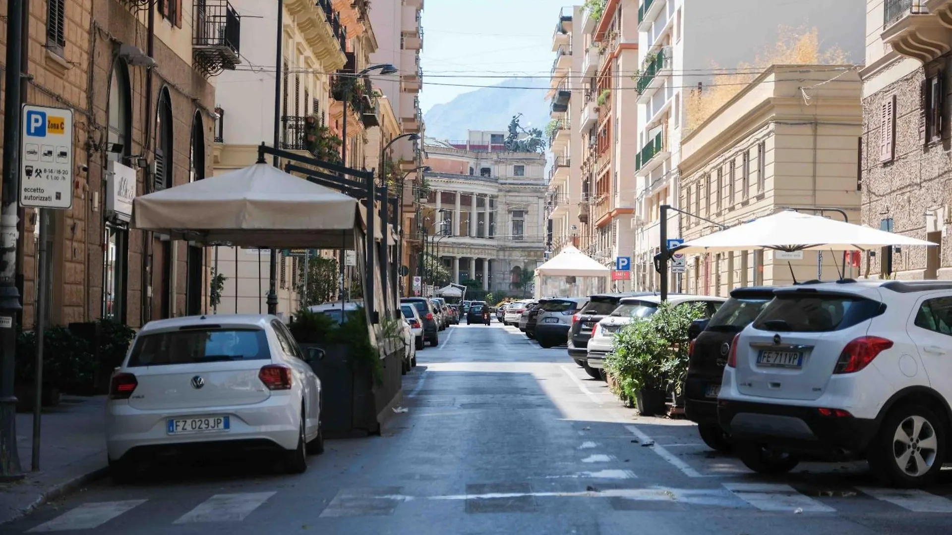 فندق مبيت وإفطار Mazzini Suites باليرمو
